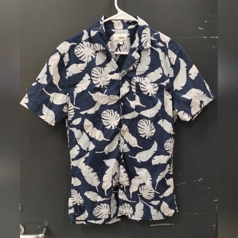 SONOMA Leaf Print Vacation Shirt Blue & White Hawaii Casual Shirts Boy button up - Picture 2 of 11